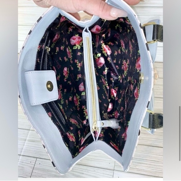 Betsy Johnson Blue Bow with Polka Dots Satchel - Picture 3 of 9